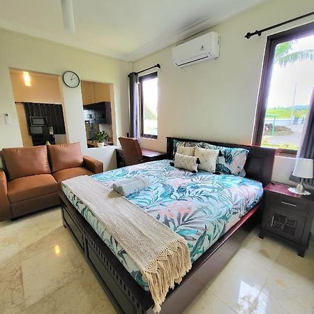 Medewi Manor Apart otel Airsatang Dış mekan fotoğraf