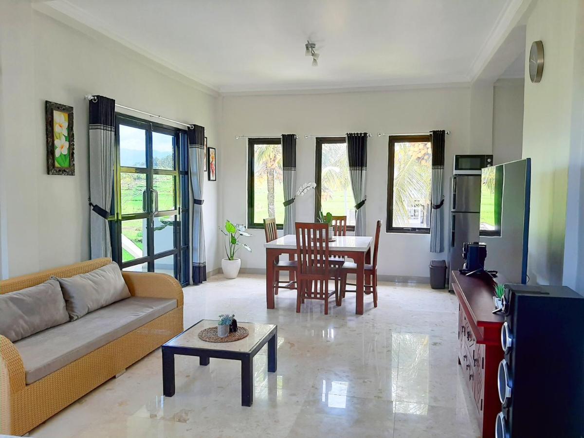 Medewi Manor Apart otel Airsatang Dış mekan fotoğraf