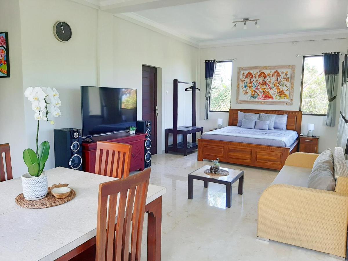 Medewi Manor Apart otel Airsatang Dış mekan fotoğraf