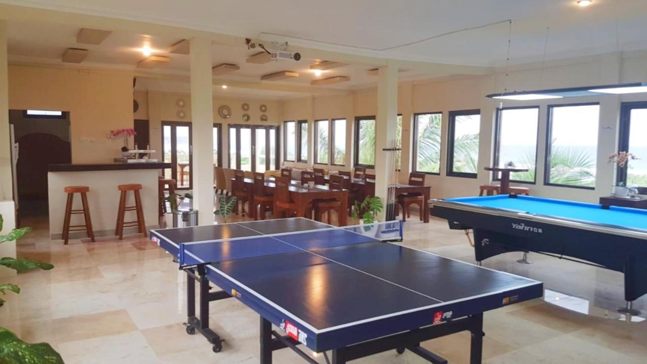 Medewi Manor Apart otel Airsatang Dış mekan fotoğraf