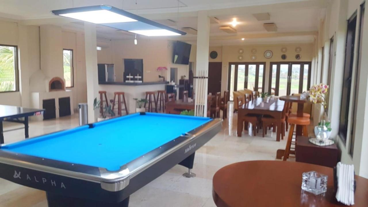 Medewi Manor Apart otel Airsatang Dış mekan fotoğraf