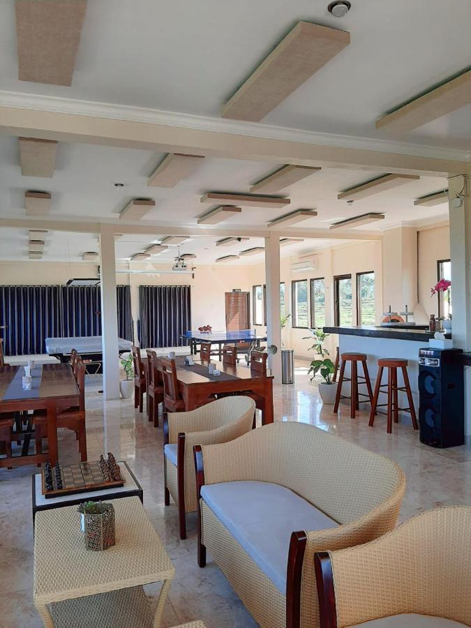 Medewi Manor Apart otel Airsatang Dış mekan fotoğraf