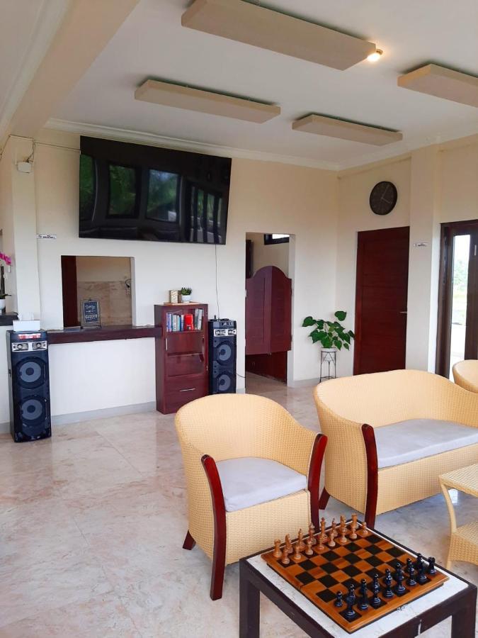 Medewi Manor Apart otel Airsatang Dış mekan fotoğraf