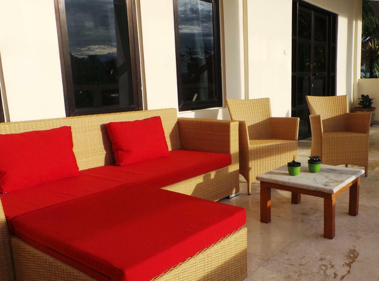 Medewi Manor Apart otel Airsatang Dış mekan fotoğraf