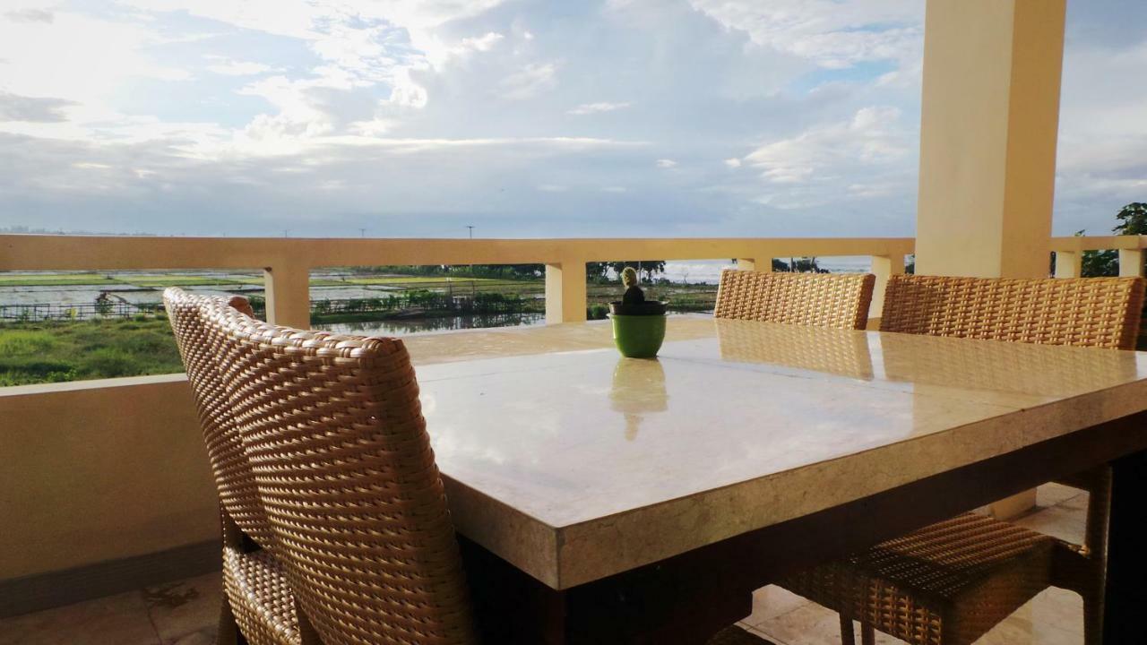 Medewi Manor Apart otel Airsatang Dış mekan fotoğraf